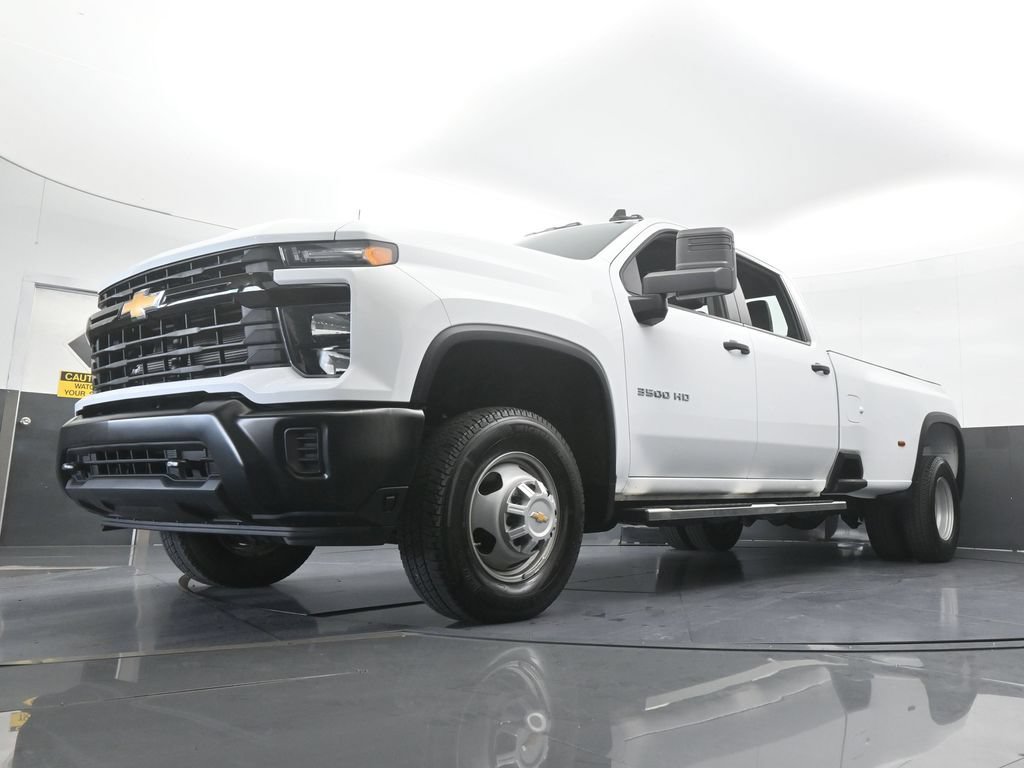 Used 2026 Chevrolet Silverado 3500 W/T AWD/4WD image 51