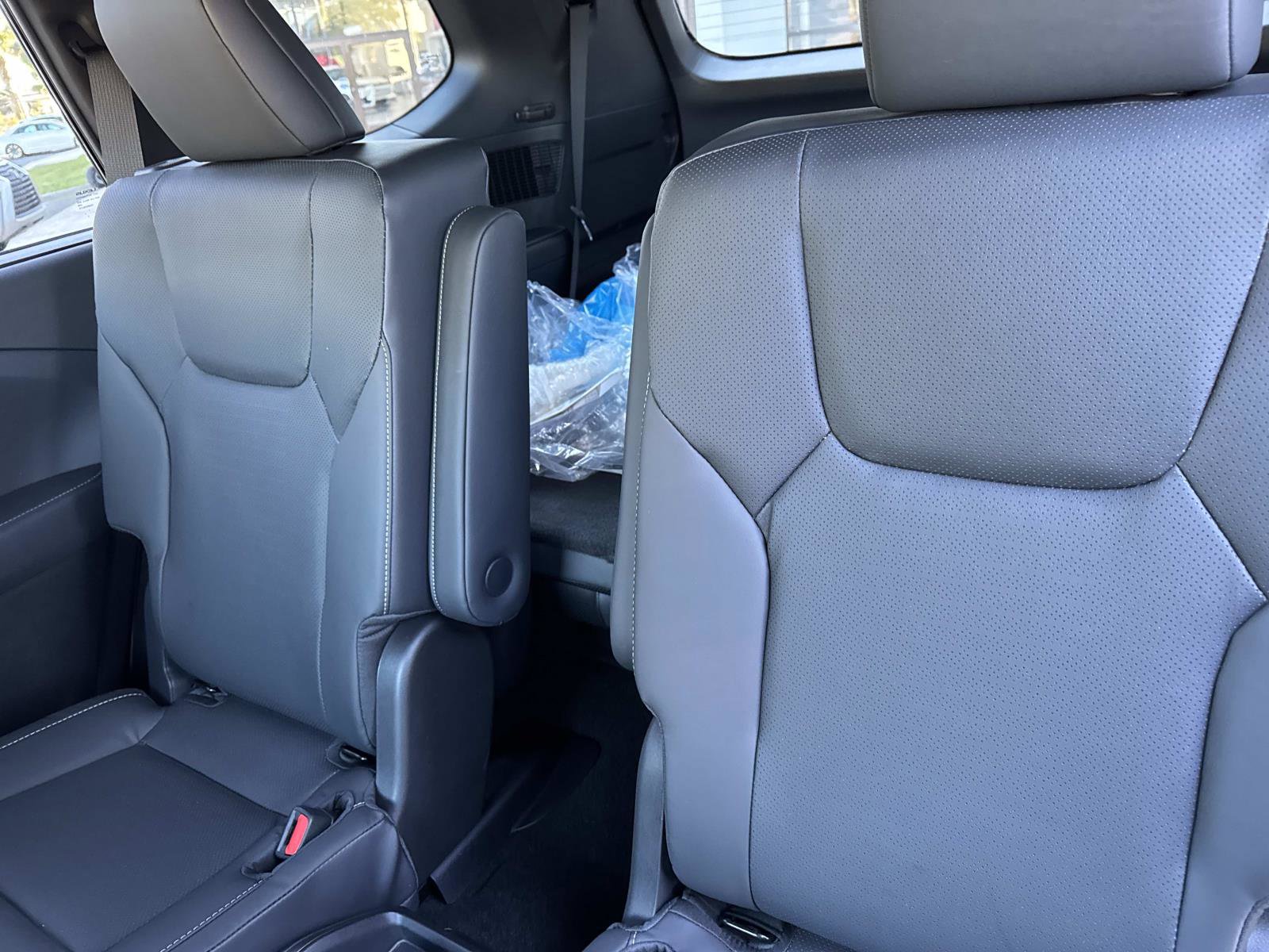 New 2026 Lexus TX 500h AWD image 12