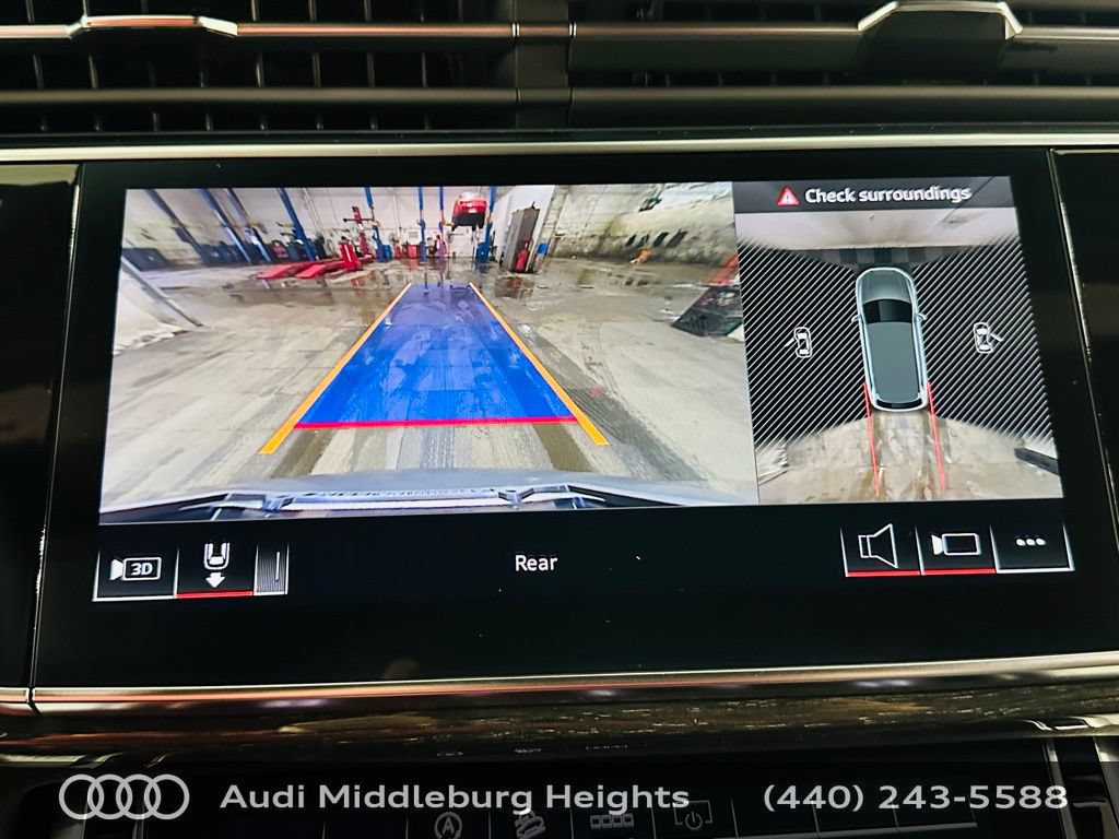 Certified 2025 Audi Q7 2.0T Premium w/ Convenience Plus Package AWD/4WD image 14