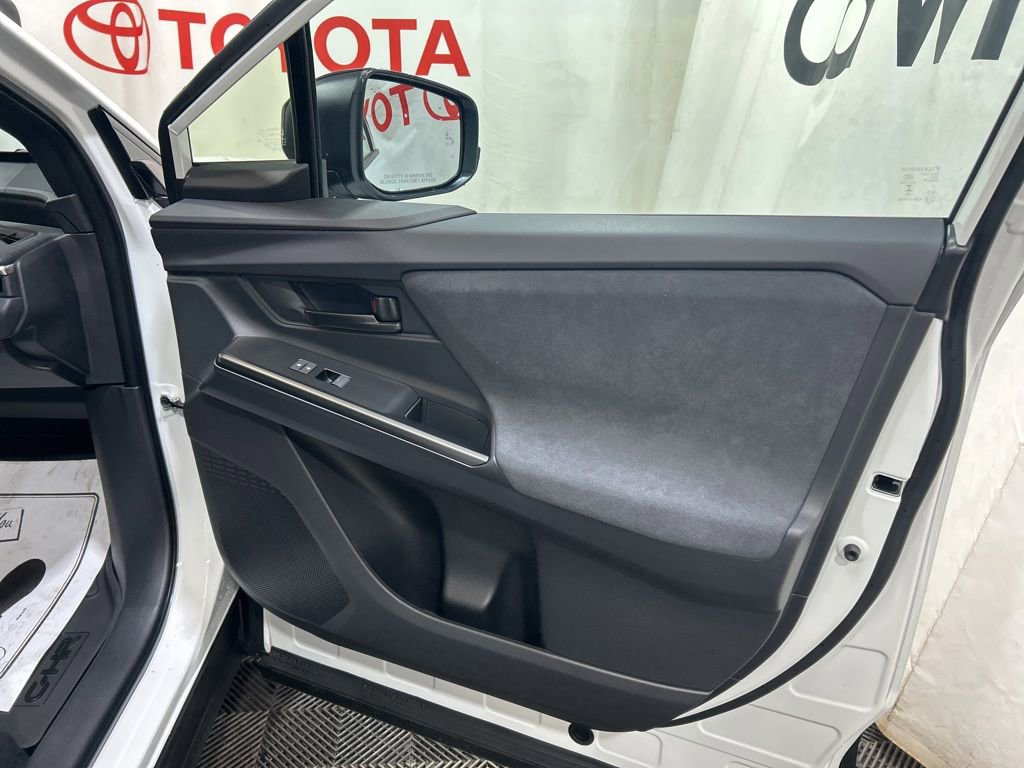 New 2026 Toyota C-HR AWD/4WD image 11
