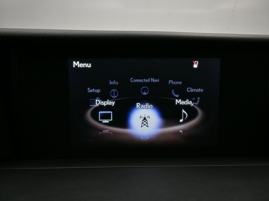 Used 2020 Lexus IS 300 image 16