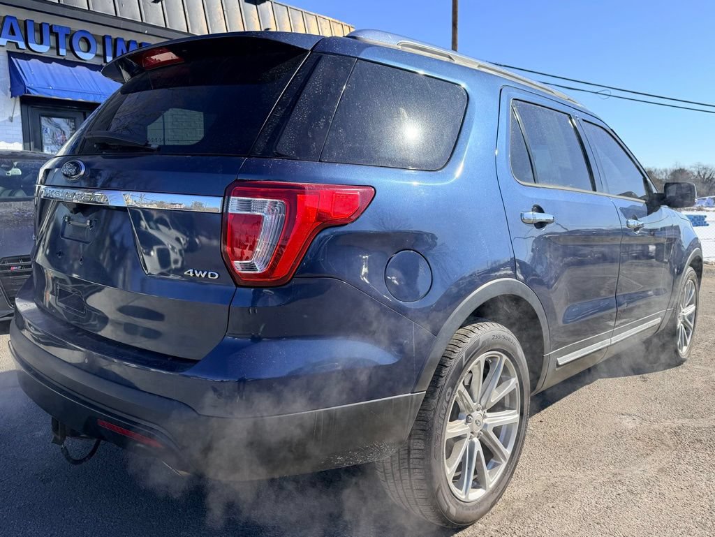 Used 2016 Ford Explorer Limited AWD/4WD image 3