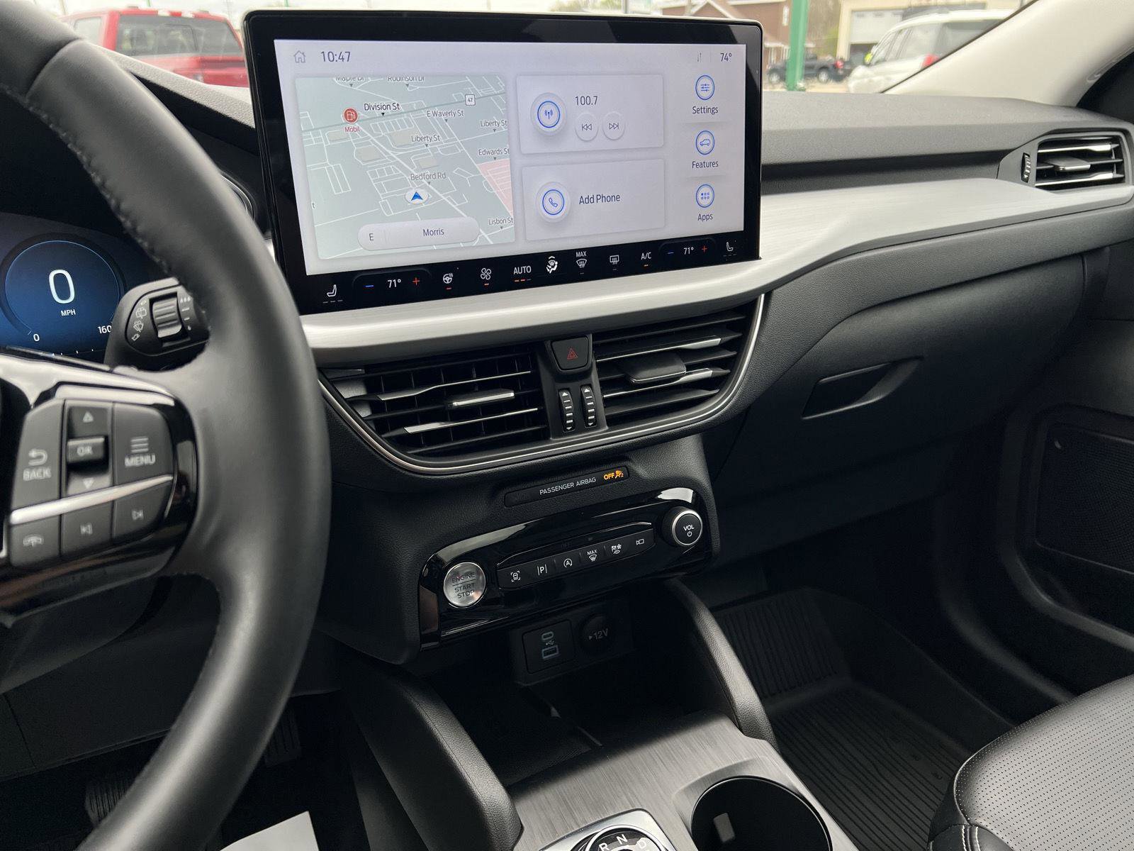 Used 2023 Ford Escape Platinum image 26