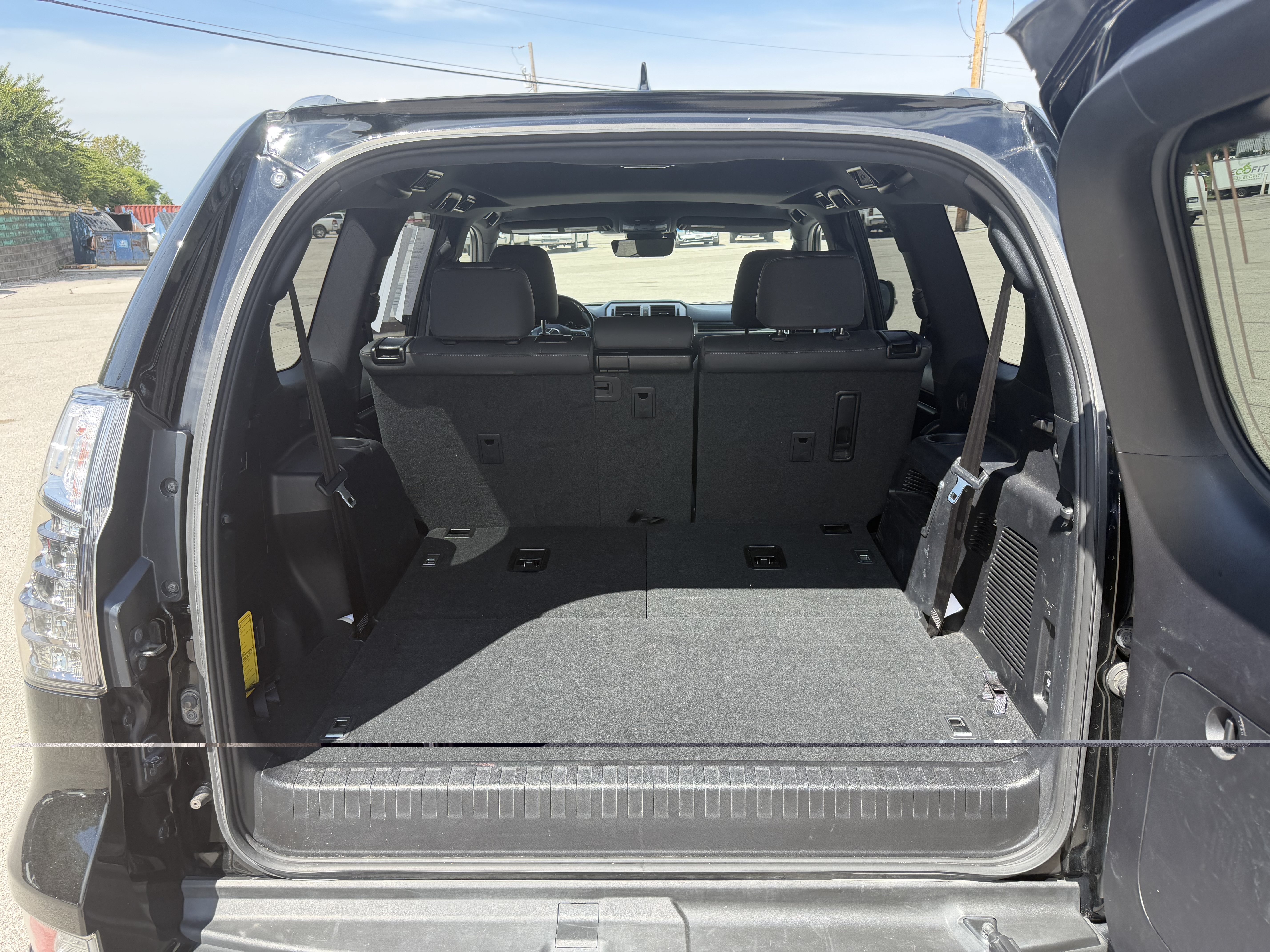 Used 2021 Lexus GX 460 Premium w/ Premium Package AWD/4WD image 7