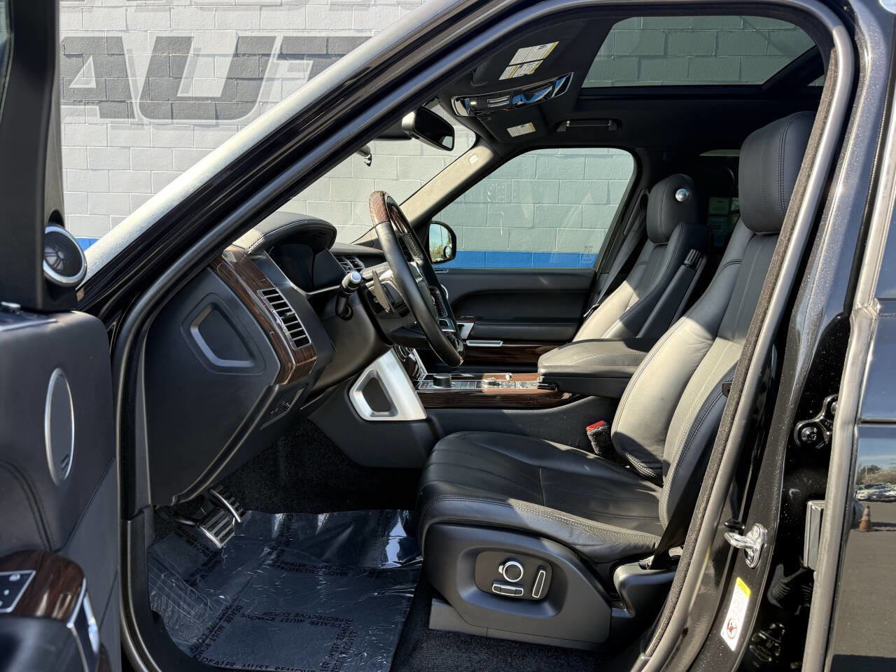 Used 2016 Land Rover Range Rover Supercharged image 7