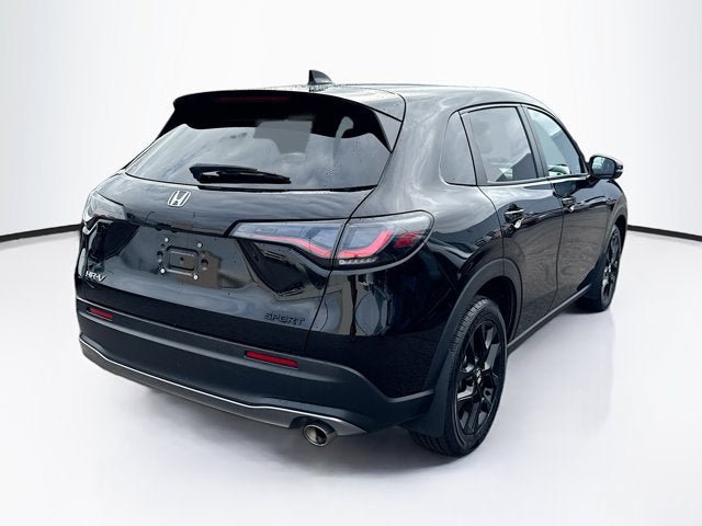 Used 2025 Honda HR-V Sport image 5