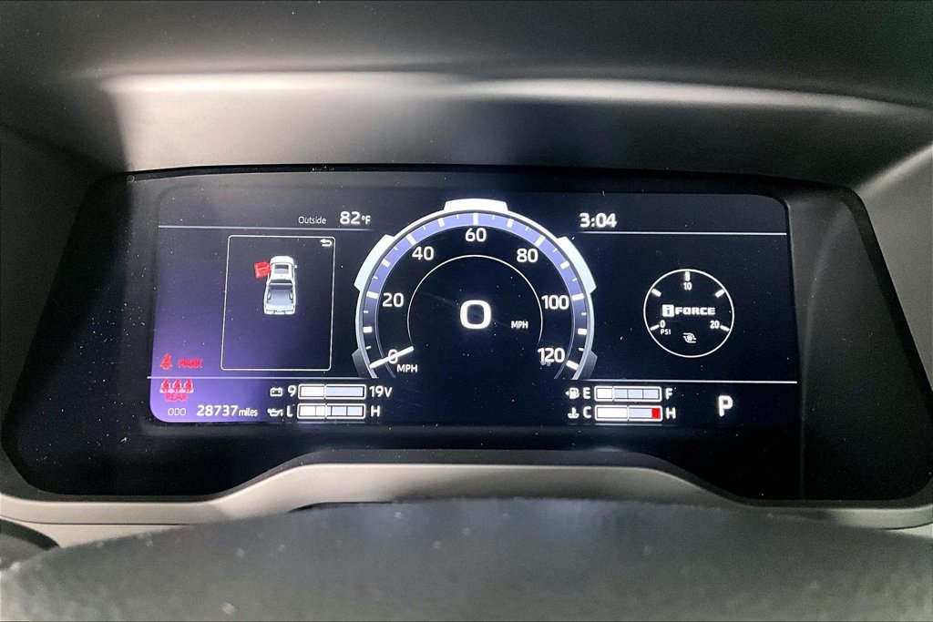 Used 2024 Toyota Tundra Limited w/ Power Package AWD/4WD image 20