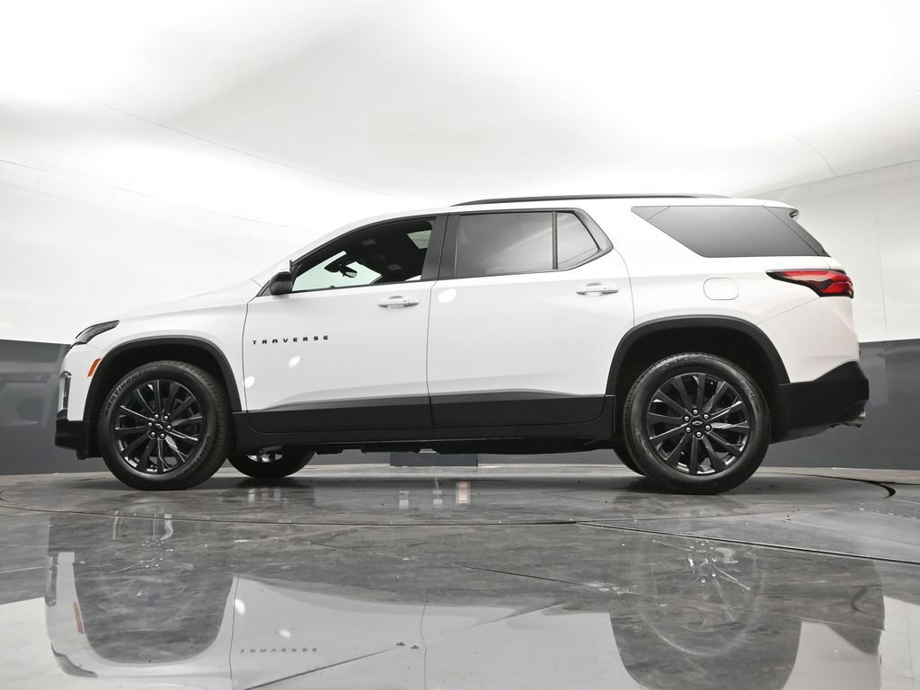 Certified 2023 Chevrolet Traverse RS w/ LPO, Floor Liner Package AWD/4WD image 25