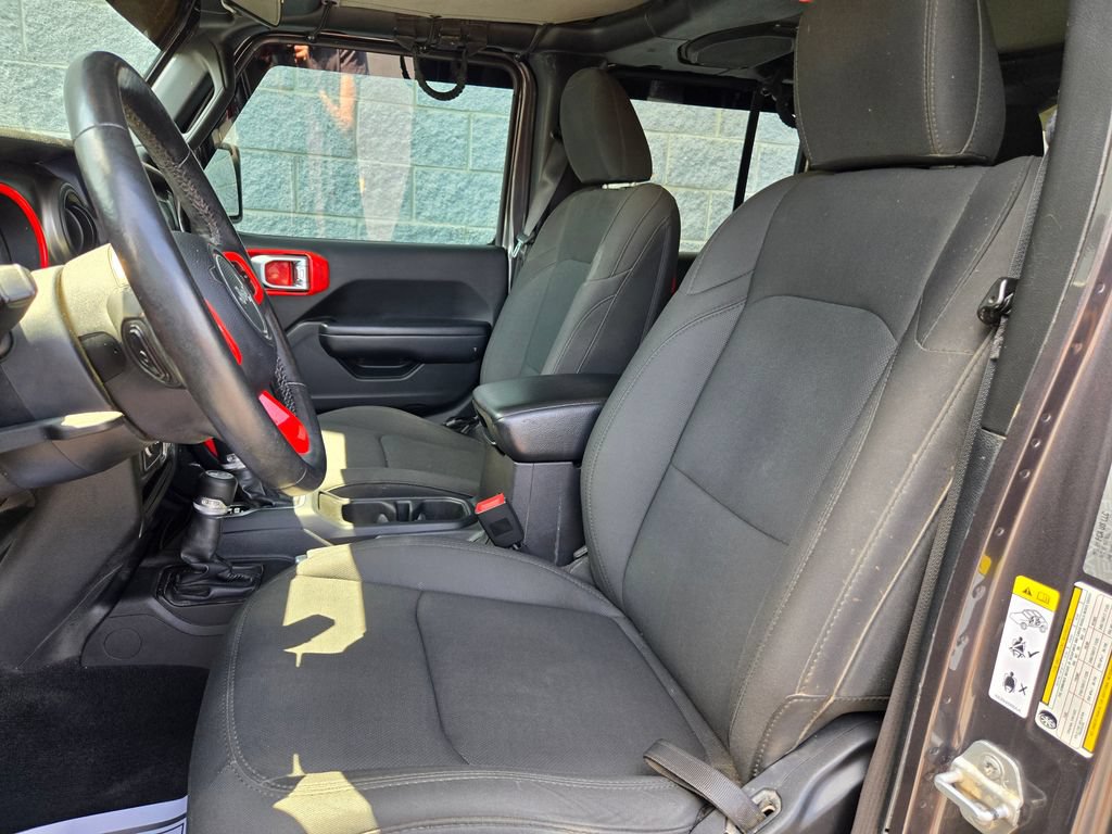 Used 2019 Jeep Wrangler Unlimited Sport S AWD/4WD image 15
