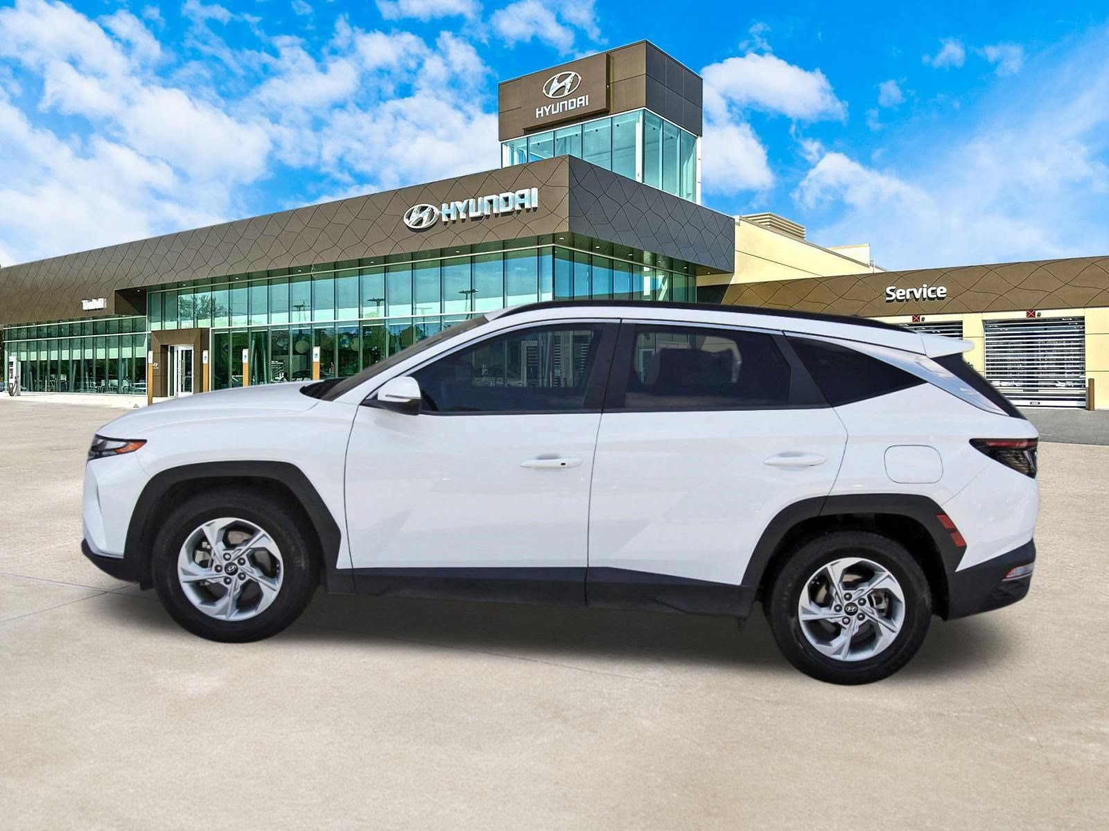 Used 2022 Hyundai Tucson SEL w/ Cargo Package FWD image 9