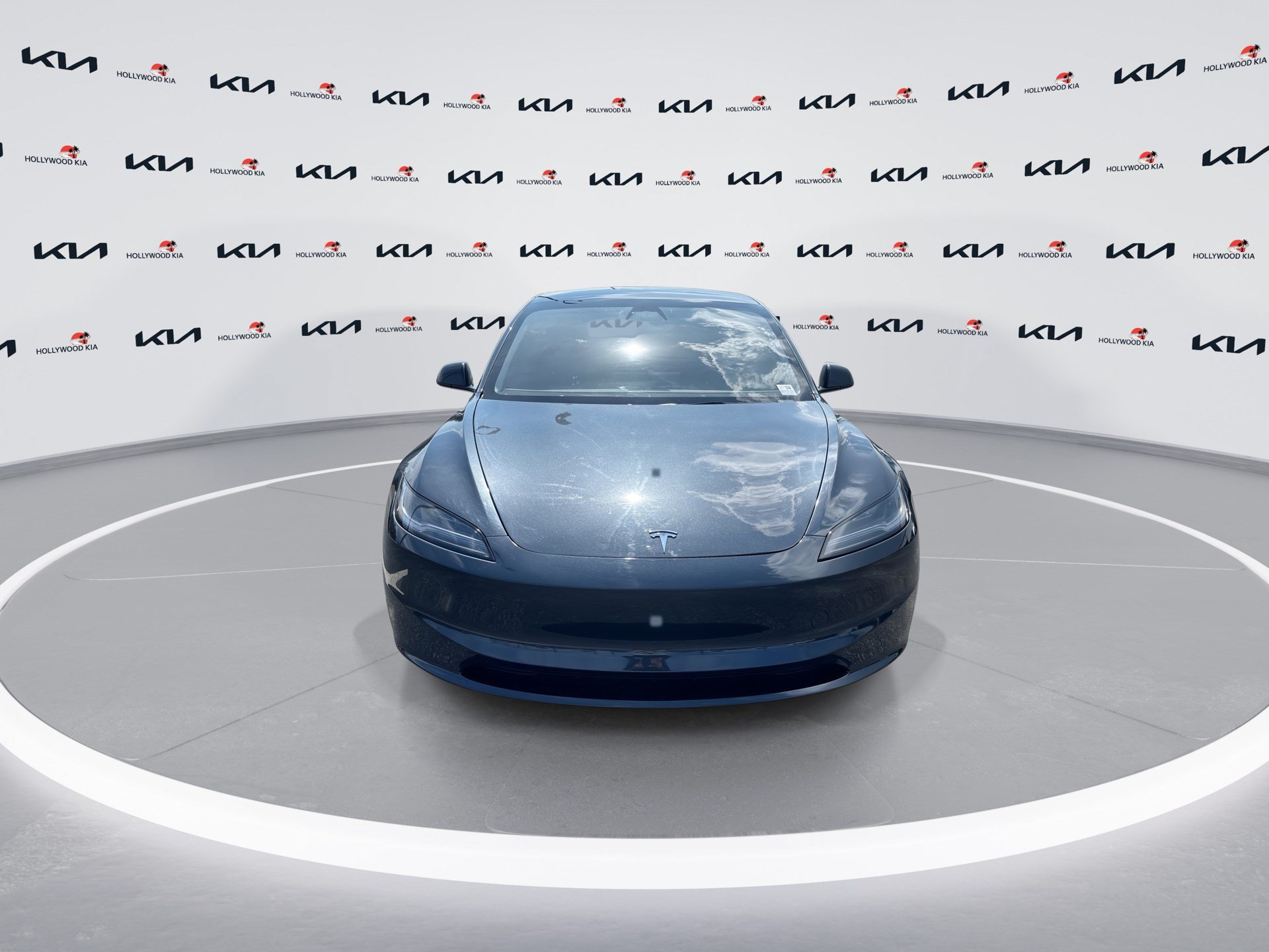 Used 2025 Tesla Model 3 Long Range RWD image 3