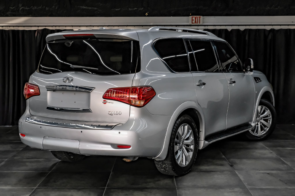Used 2016 INFINITI QX80 2WD w/ Driver's Assistance Package image 9