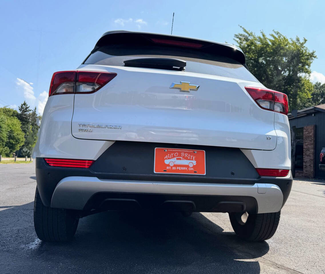 Used 2021 Chevrolet TrailBlazer LT w/ Premium Seating Package image 5
