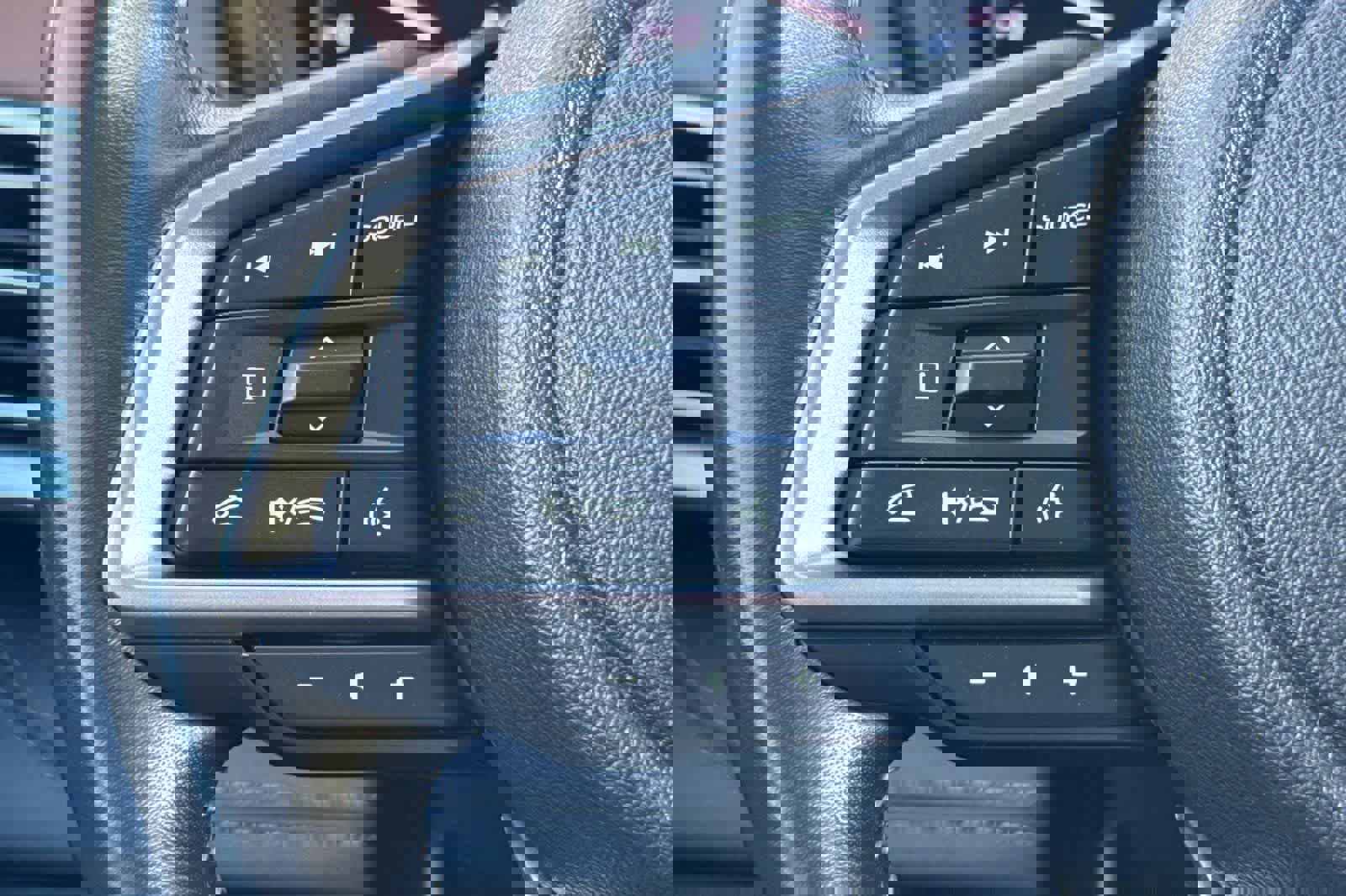 Used 2023 Subaru Outback Touring XT w/ Popular Package #2 image 27