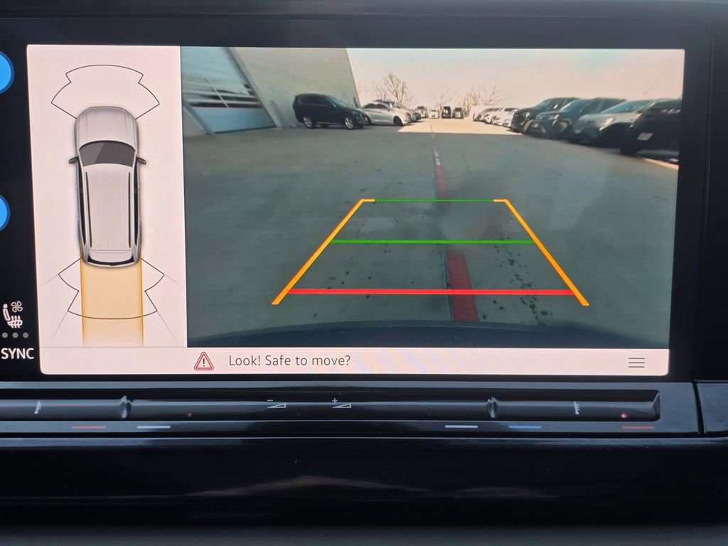 Used 2025 Volkswagen Atlas Peak Edition SE image 13