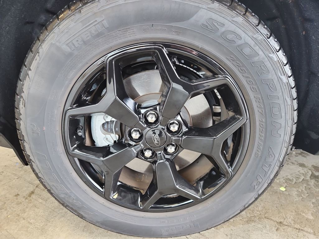 Certified 2024 Ford Maverick Lariat w/ FX4 Off-Road Package image 13