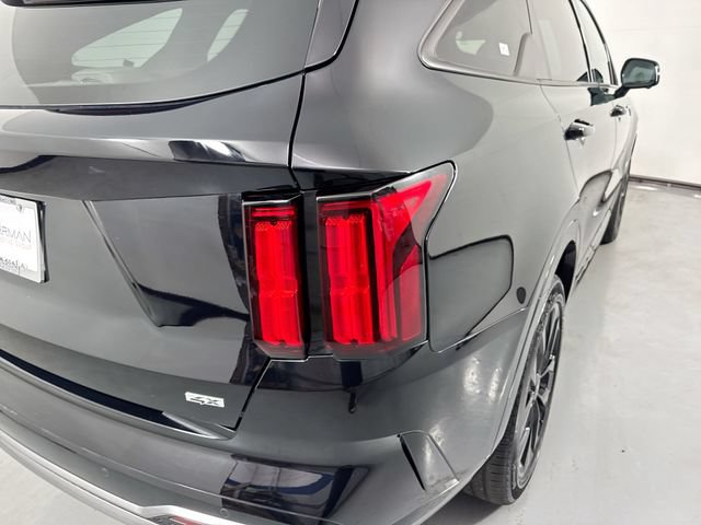 Used 2023 Kia Sorento SX AWD/4WD image 32