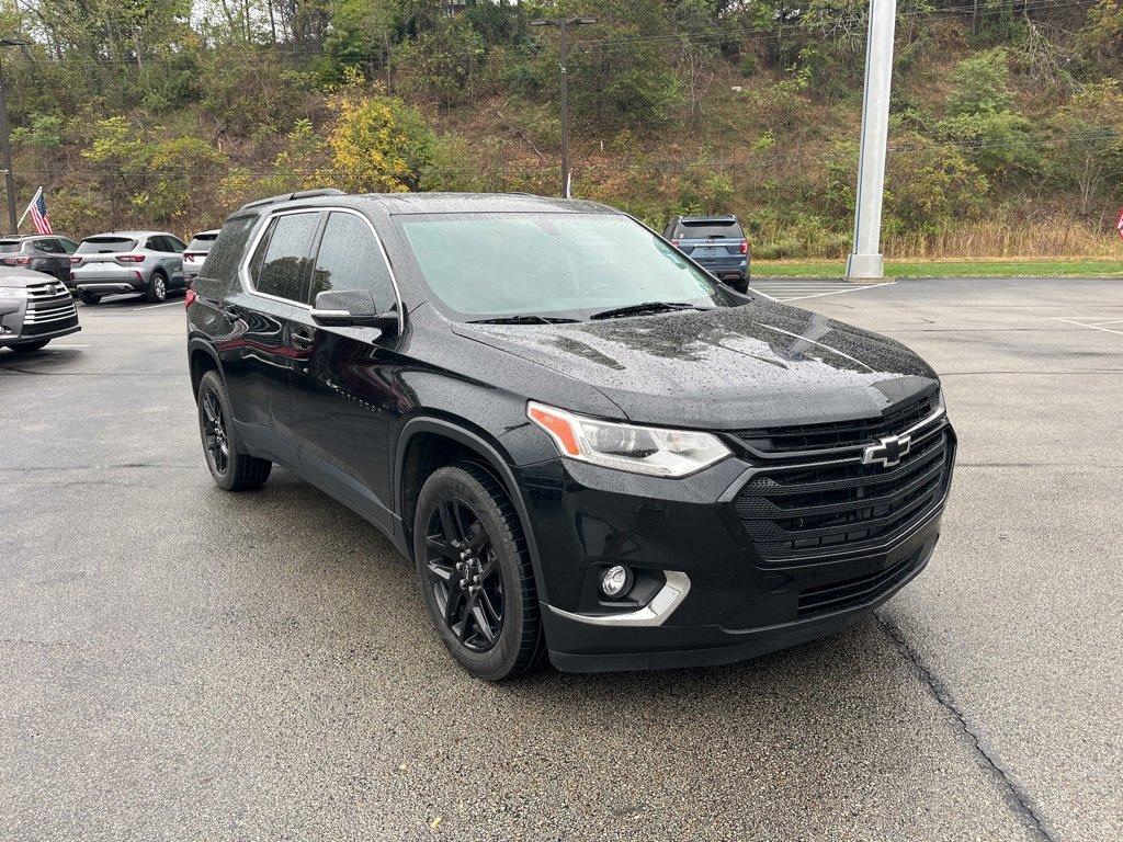 Used 2019 Chevrolet Traverse LT w/ LPO, Blackout Package