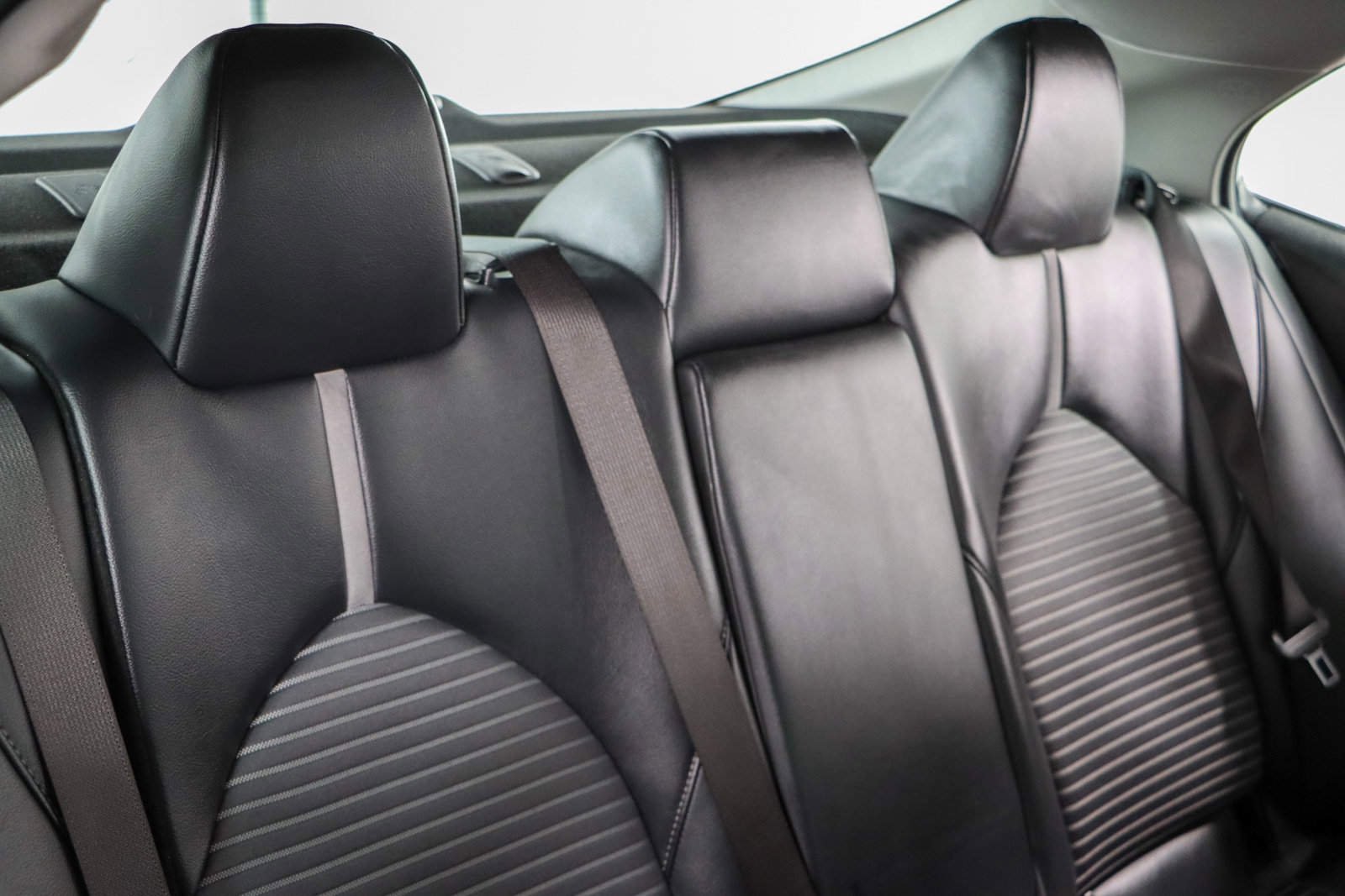 Used 2024 Toyota Camry SE image 27