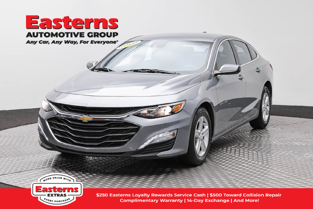 Used 2023 Chevrolet Malibu LT FWD image 1