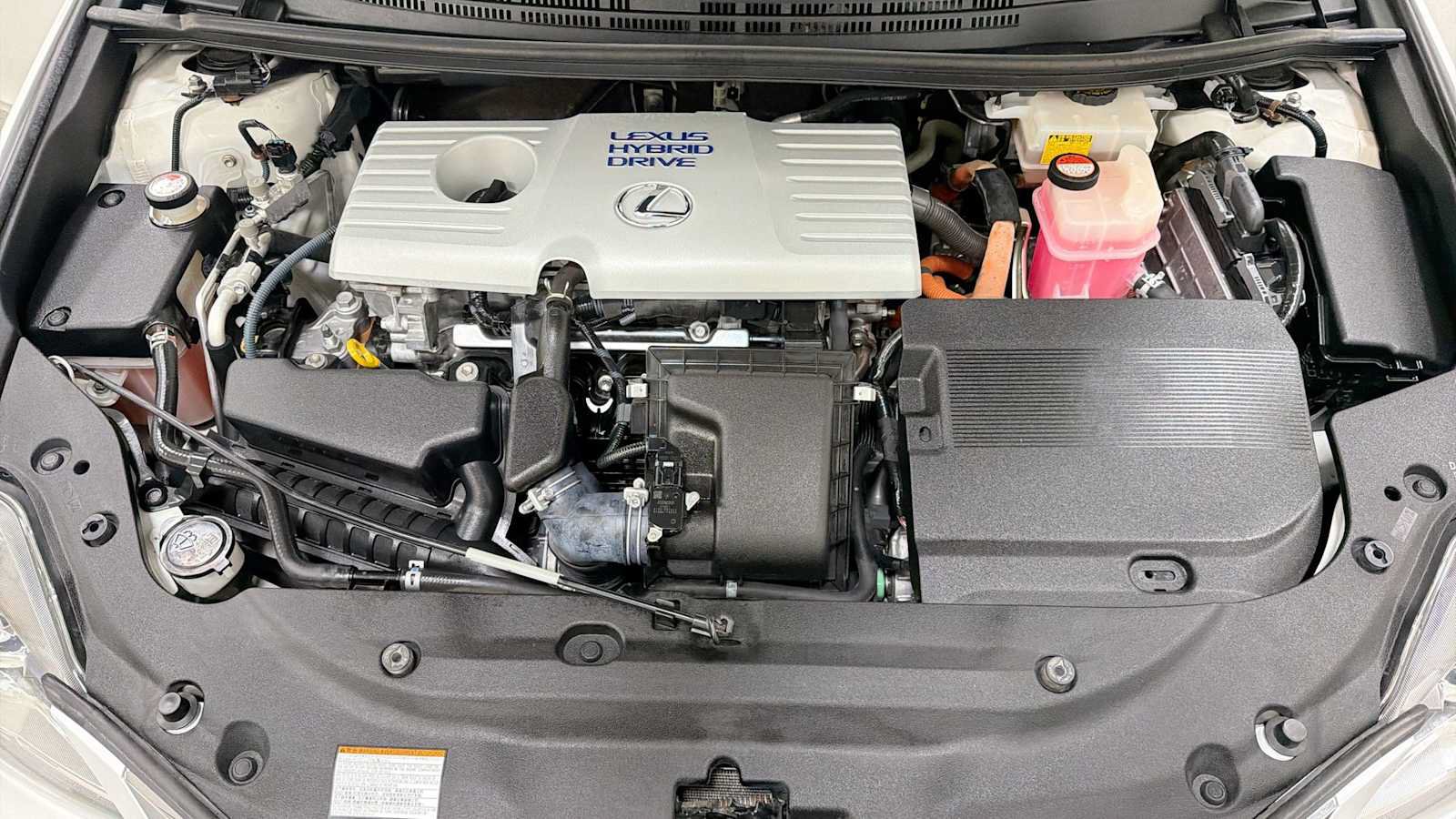 Used 2015 Lexus CT 200h FWD image 29