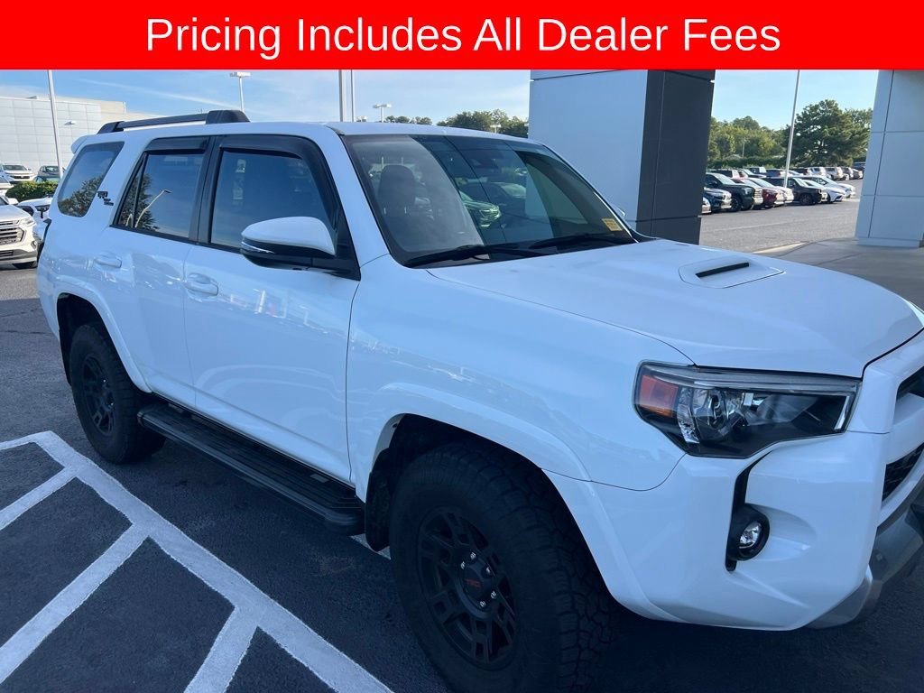 Used 2023 Toyota 4Runner TRD Off-Road Premium w/ Moonroof Package AWD/4WD image 14