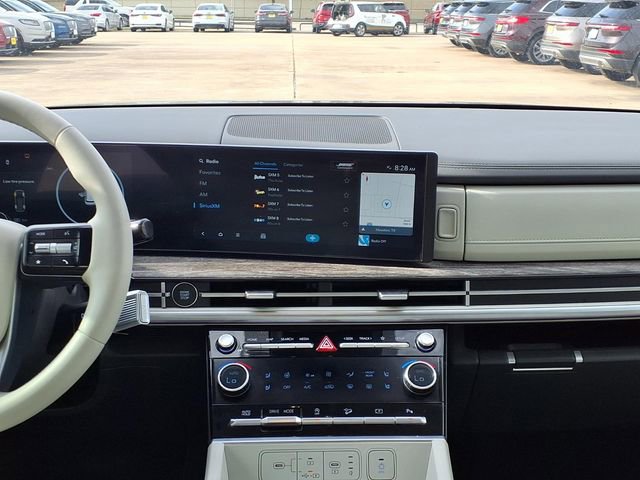 Used 2024 Hyundai Santa Fe Limited image 9