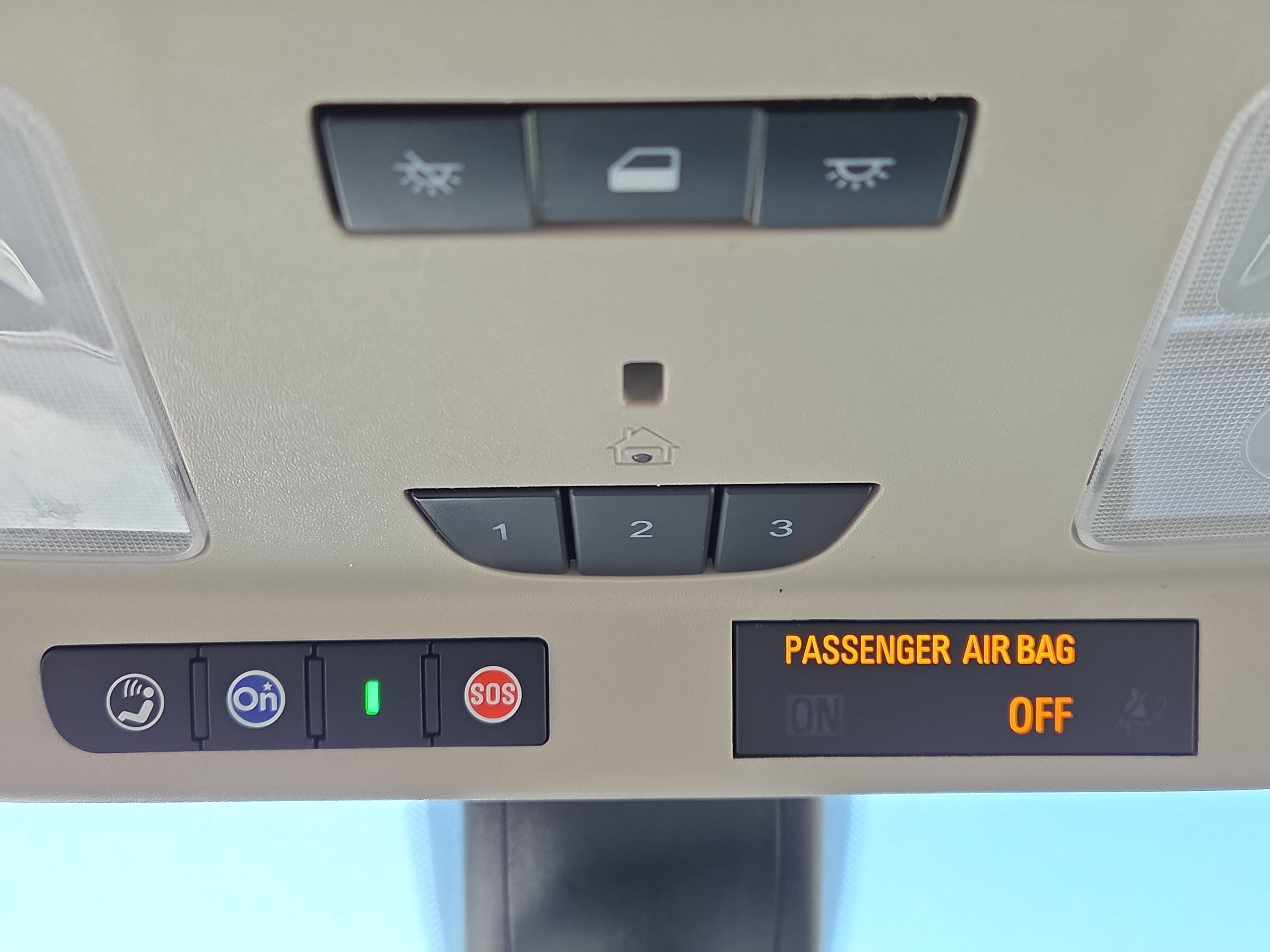 Used 2020 Buick Envision Essence FWD image 27