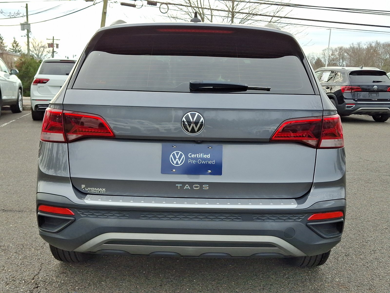 Certified 2022 Volkswagen Taos S image 5