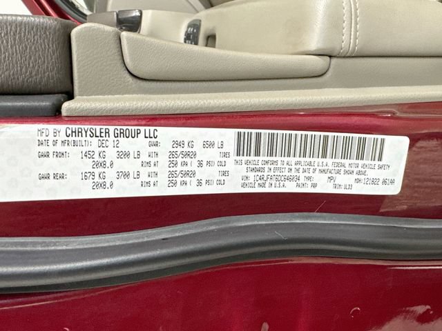 Used 2013 Jeep Grand Cherokee Laredo AWD/4WD image 36
