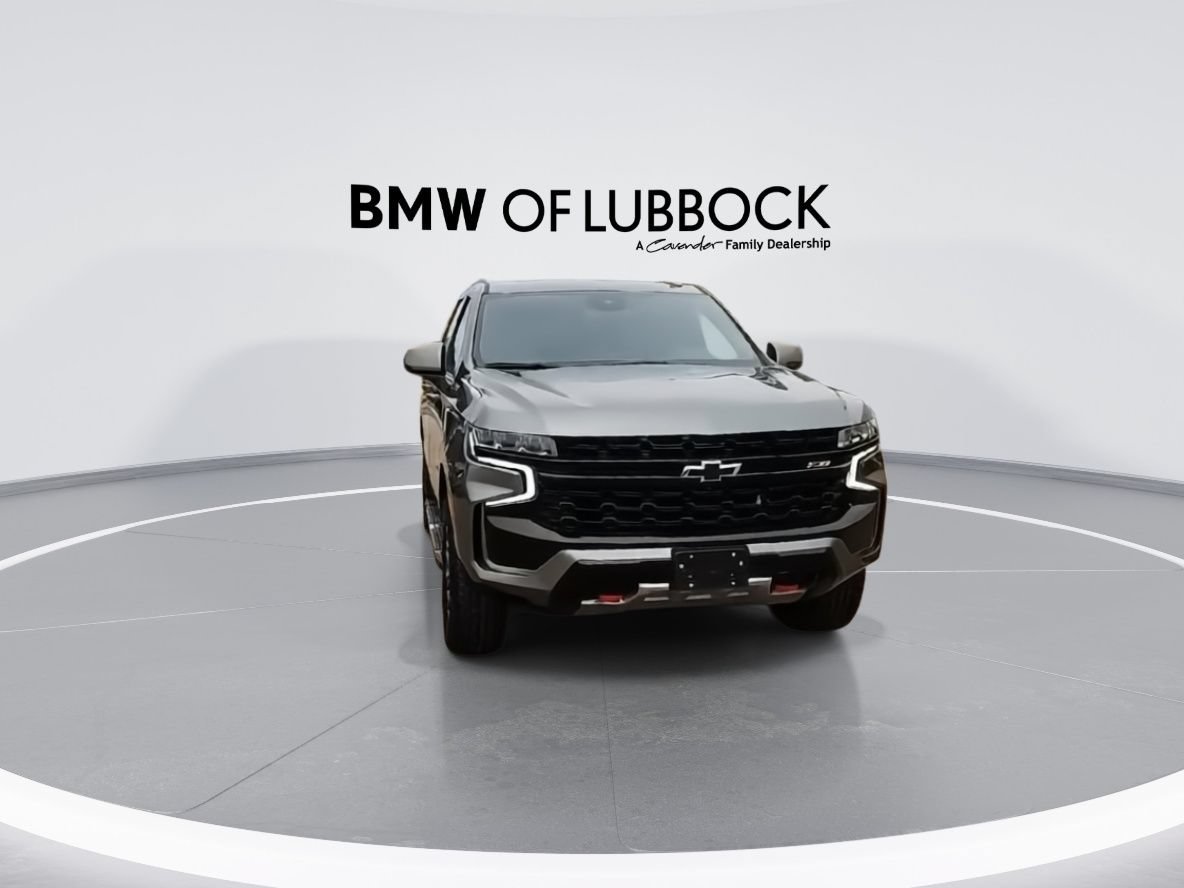 Used 2023 Chevrolet Tahoe Z71 w/ Luxury Package AWD/4WD image 2
