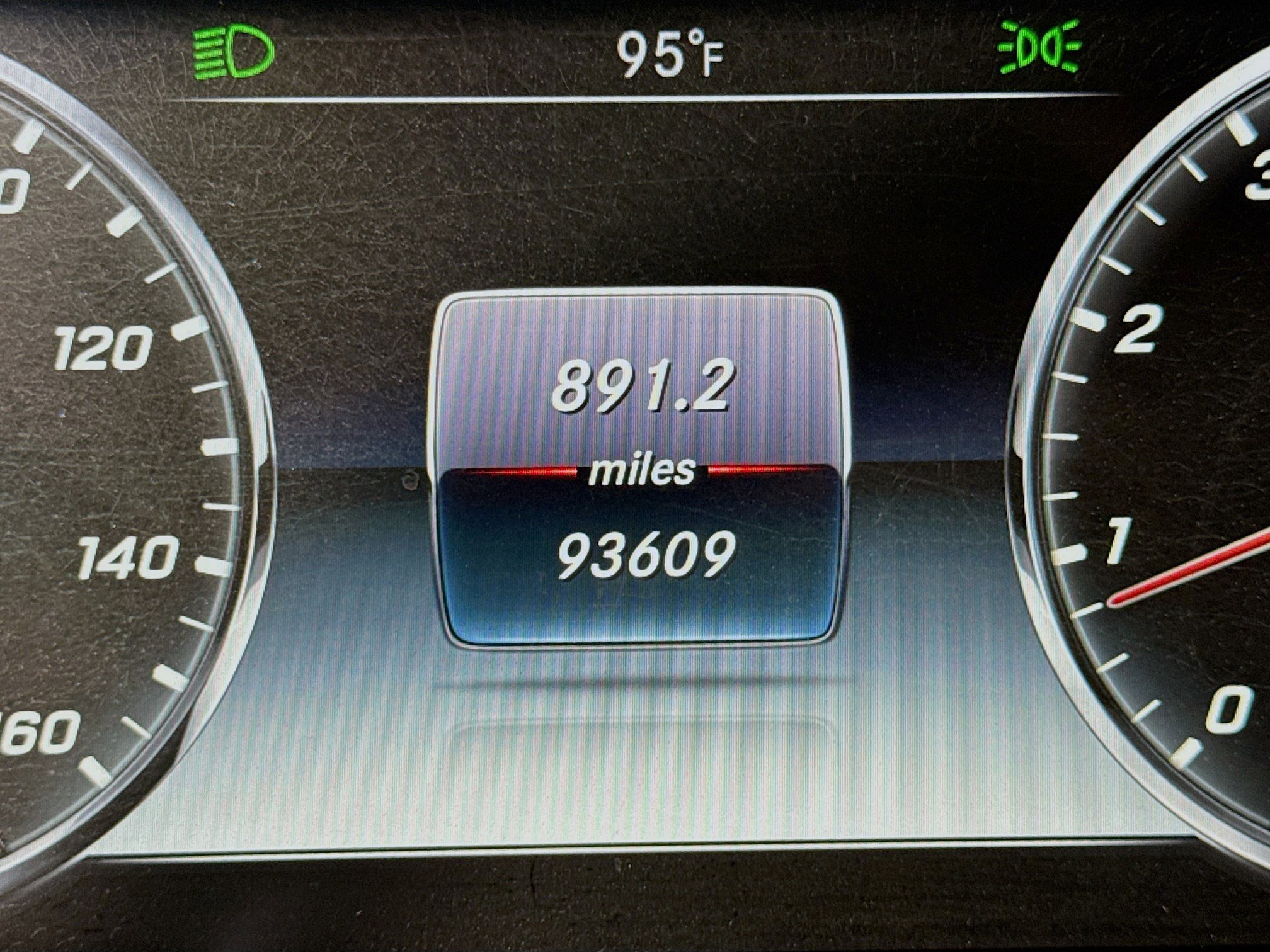 Used 2015 Mercedes-Benz S 550 4MATIC Sedan image 16