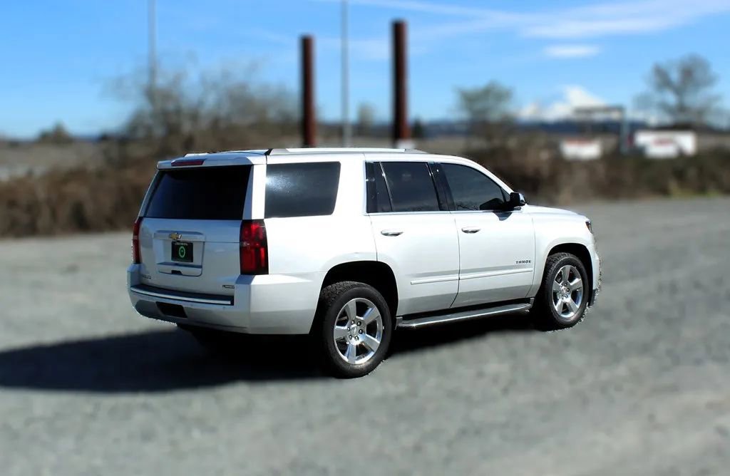 Used 2017 Chevrolet Tahoe Premier AWD/4WD image 7