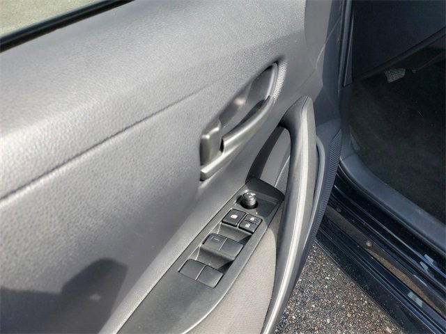 Used 2023 Toyota Corolla LE image 11