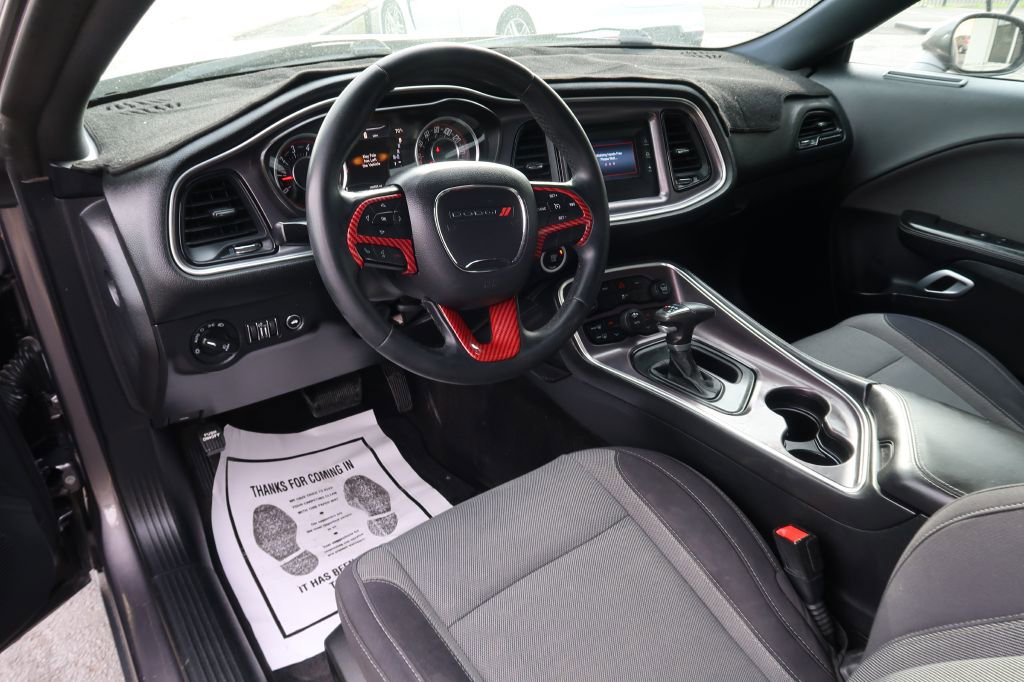 Used 2015 Dodge Challenger R/T w/ Quick Order Package 28B R/T RWD image 5