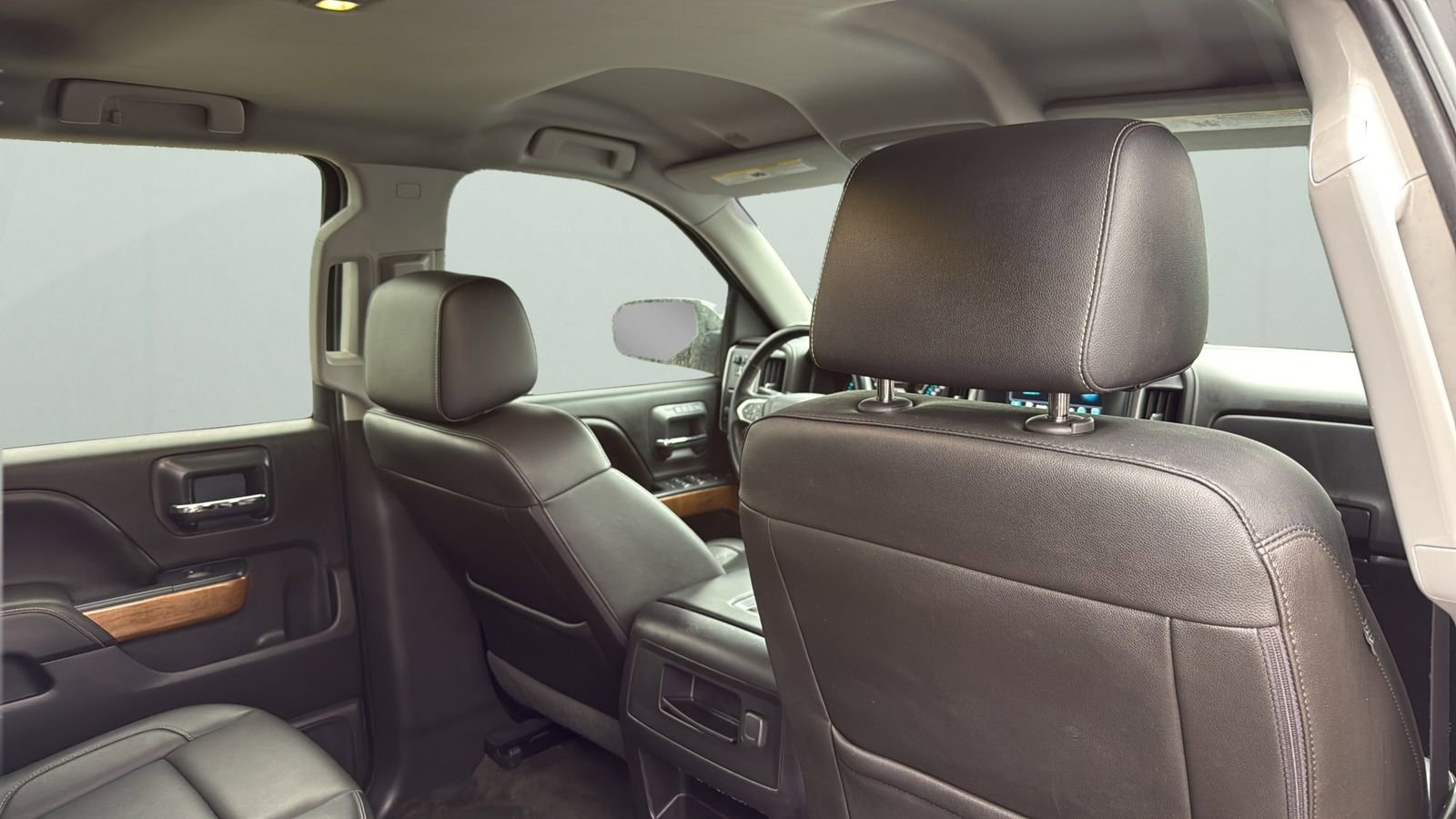 Used 2016 Chevrolet Silverado 1500 LTZ w/ Texas Edition RWD image 27