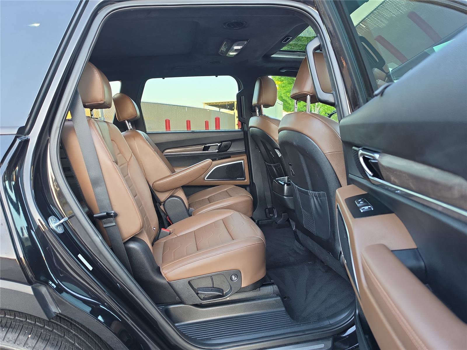 Used 2021 Kia Telluride SX w/ SX Prestige Package AWD/4WD image 27