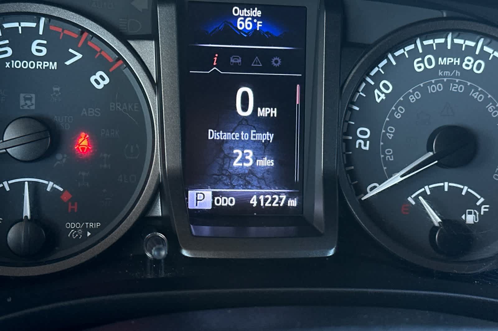 Used 2021 Toyota Tacoma TRD Sport w/ Technology Package RWD image 28