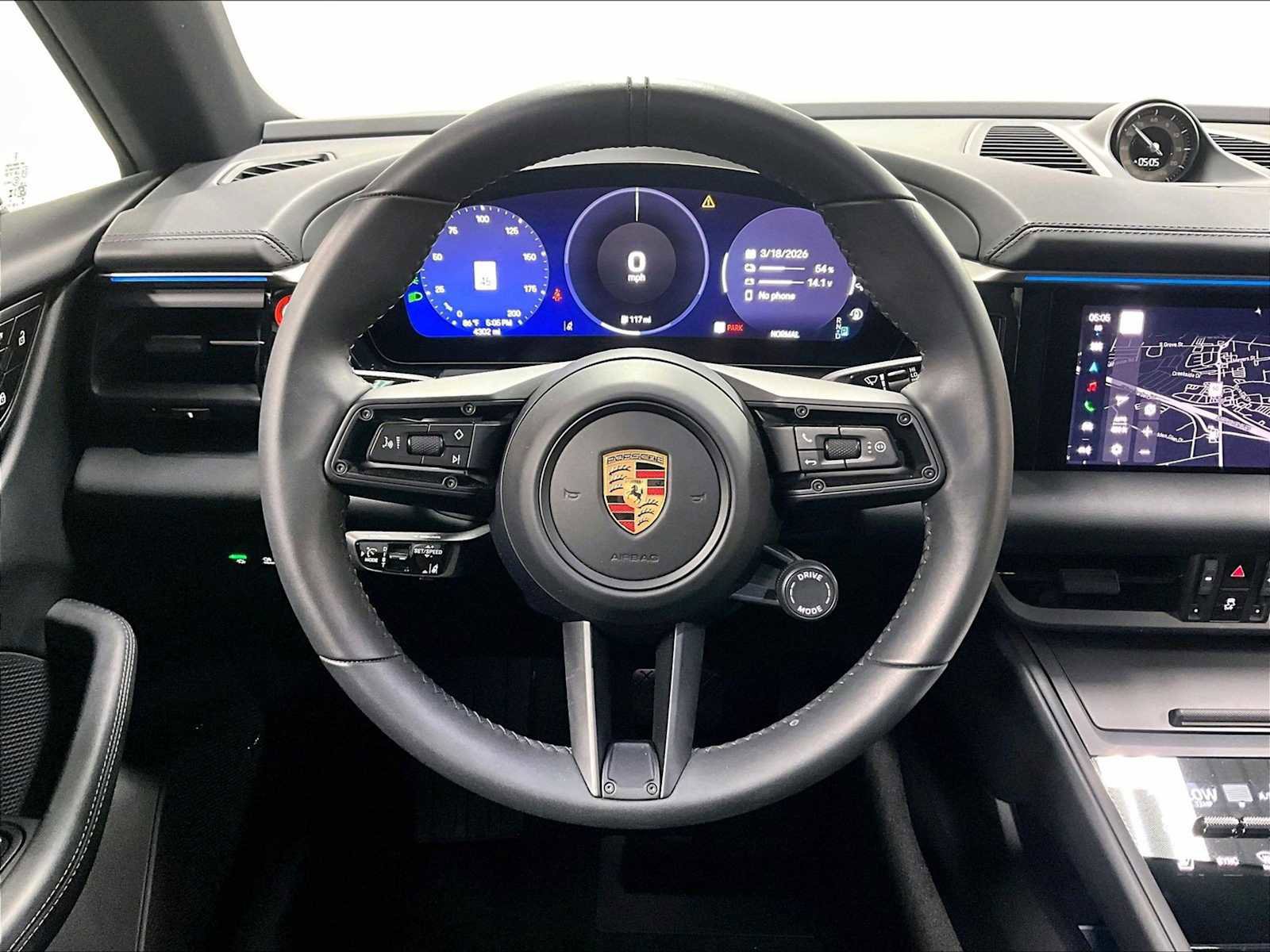 Used 2025 Porsche Macan 4 Electric image 17