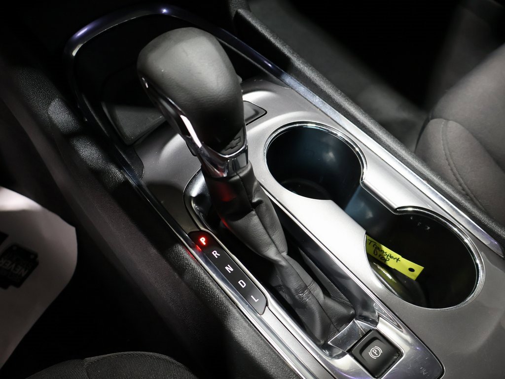 Used 2023 Chevrolet Malibu LT image 36