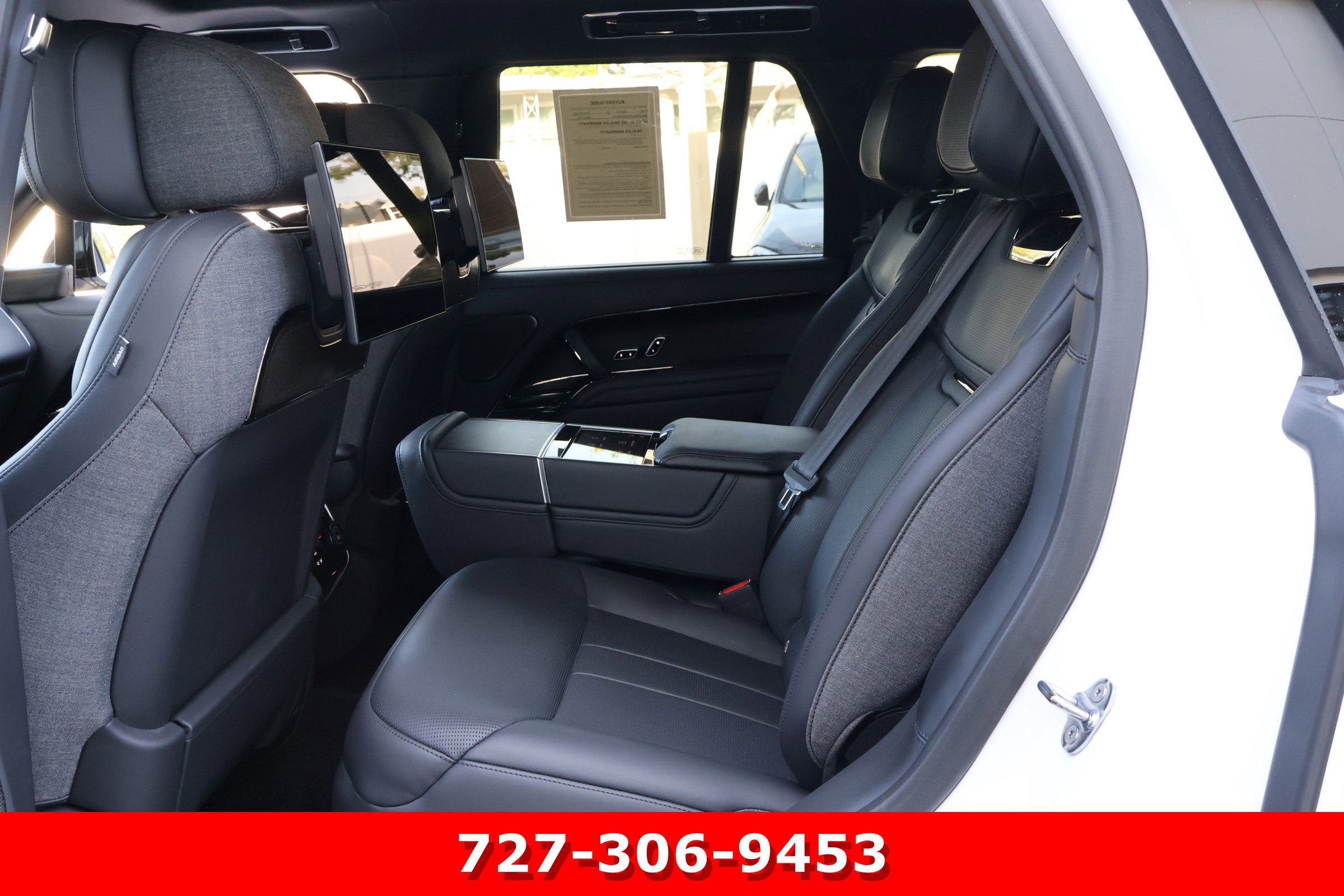 Used 2023 Land Rover Range Rover SV AWD/4WD image 17