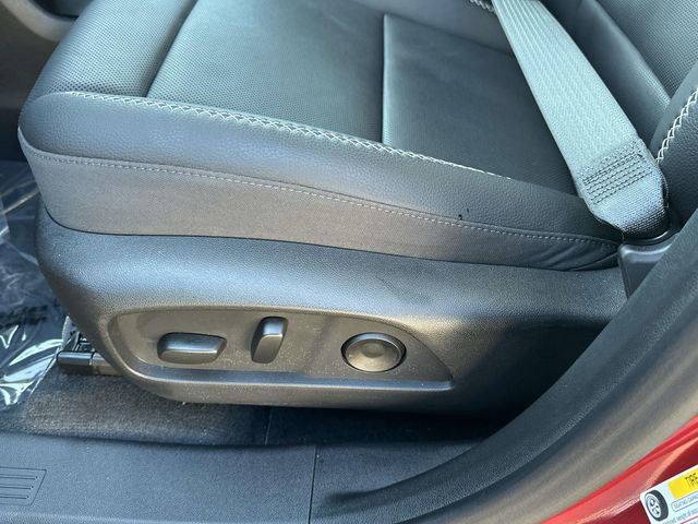 Used 2026 GMC Terrain Denali image 25