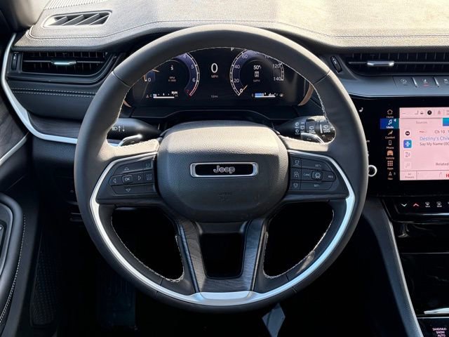 New 2026 Jeep Grand Cherokee Altitude image 37