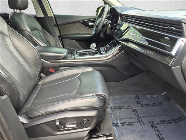 Used 2021 Audi Q7 3.0T Prestige w/ Prestige Package AWD/4WD image 22