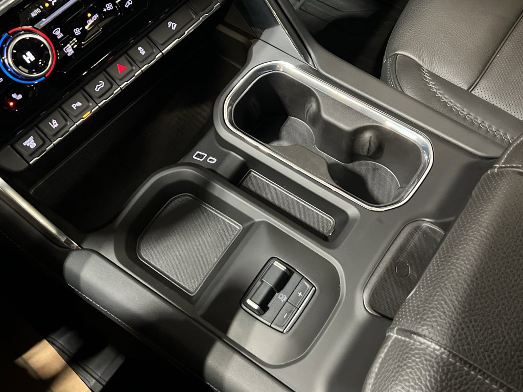 Used 2024 GMC Sierra 2500 Denali w/ Denali Reserve Package image 21