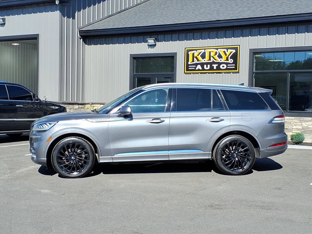Used 2021 Lincoln Aviator Reserve w/ Equipment Group 208A image 3