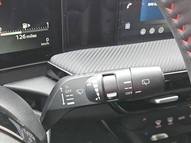 Used 2026 Nissan Kicks SR image 14