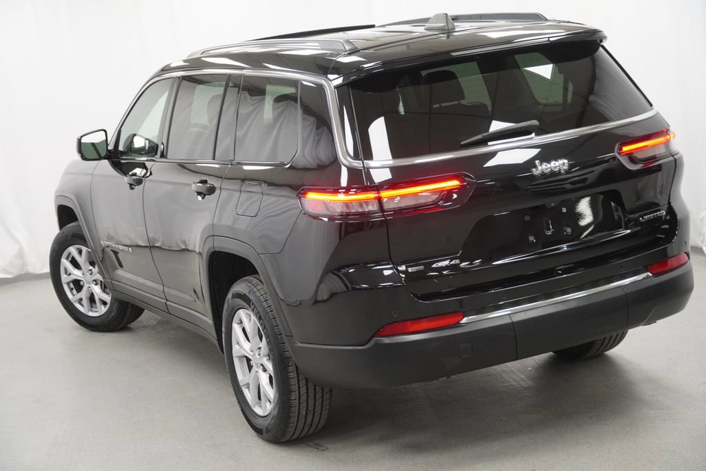 Used 2022 Jeep Grand Cherokee L Limited image 14