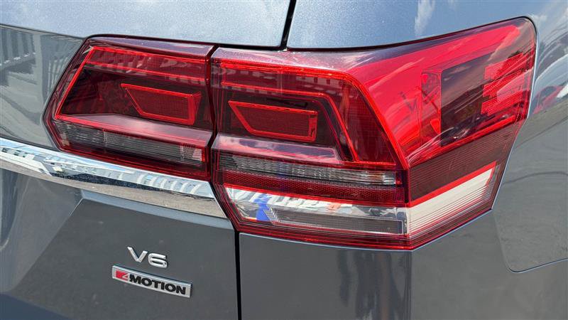 Used 2018 Volkswagen Atlas SEL AWD/4WD image 13