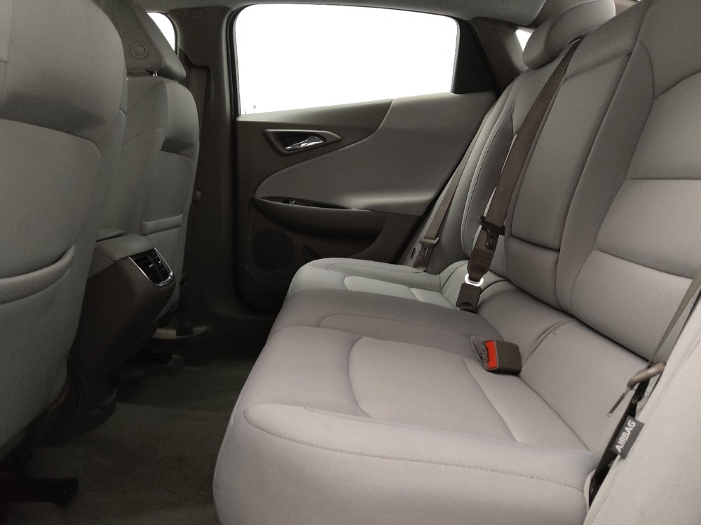 Used 2022 Chevrolet Malibu LT FWD image 18